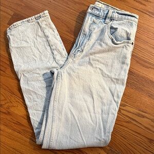 Ultra High Rise 90’s Straight jeans— A&F